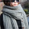 Women′s Acrylic Knitted Warm Large Fashion Scarf